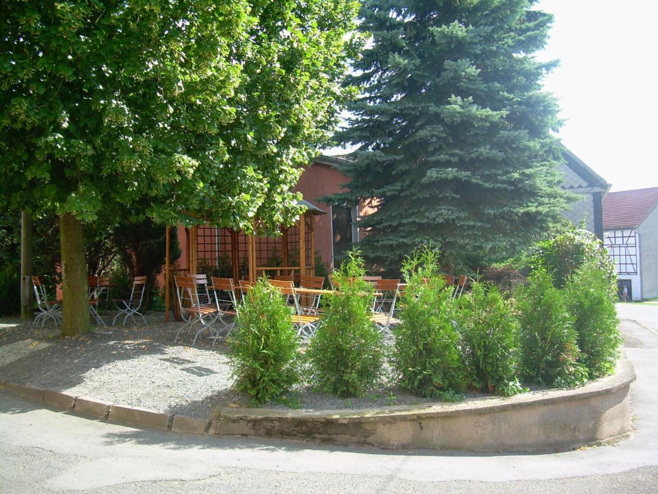 Dreba Landgasthof "Zur Linde" מראה חיצוני תמונה